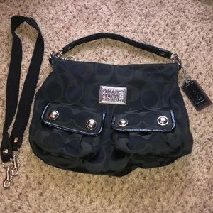 Coach- poppy purse!
